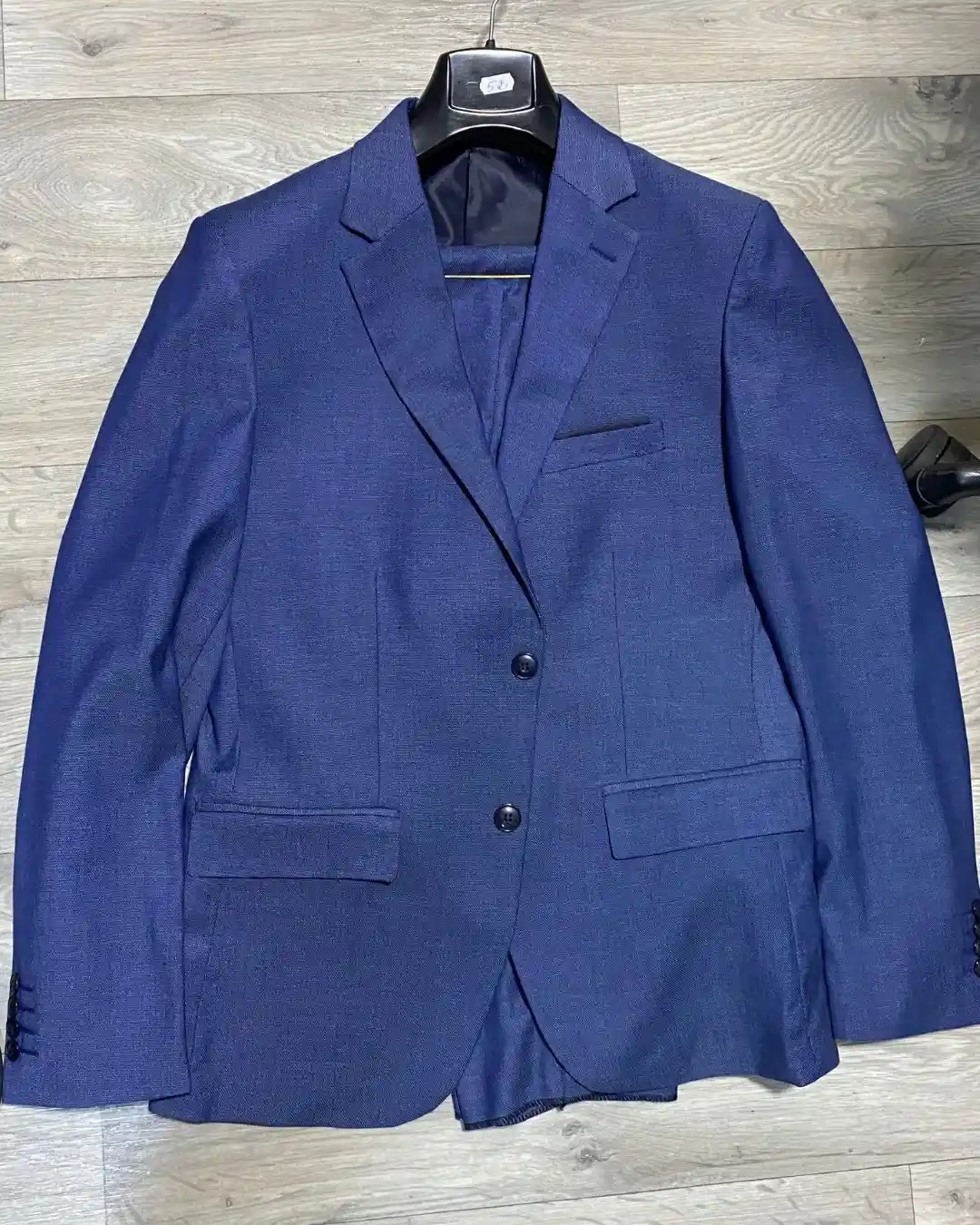 القماش والبطانة