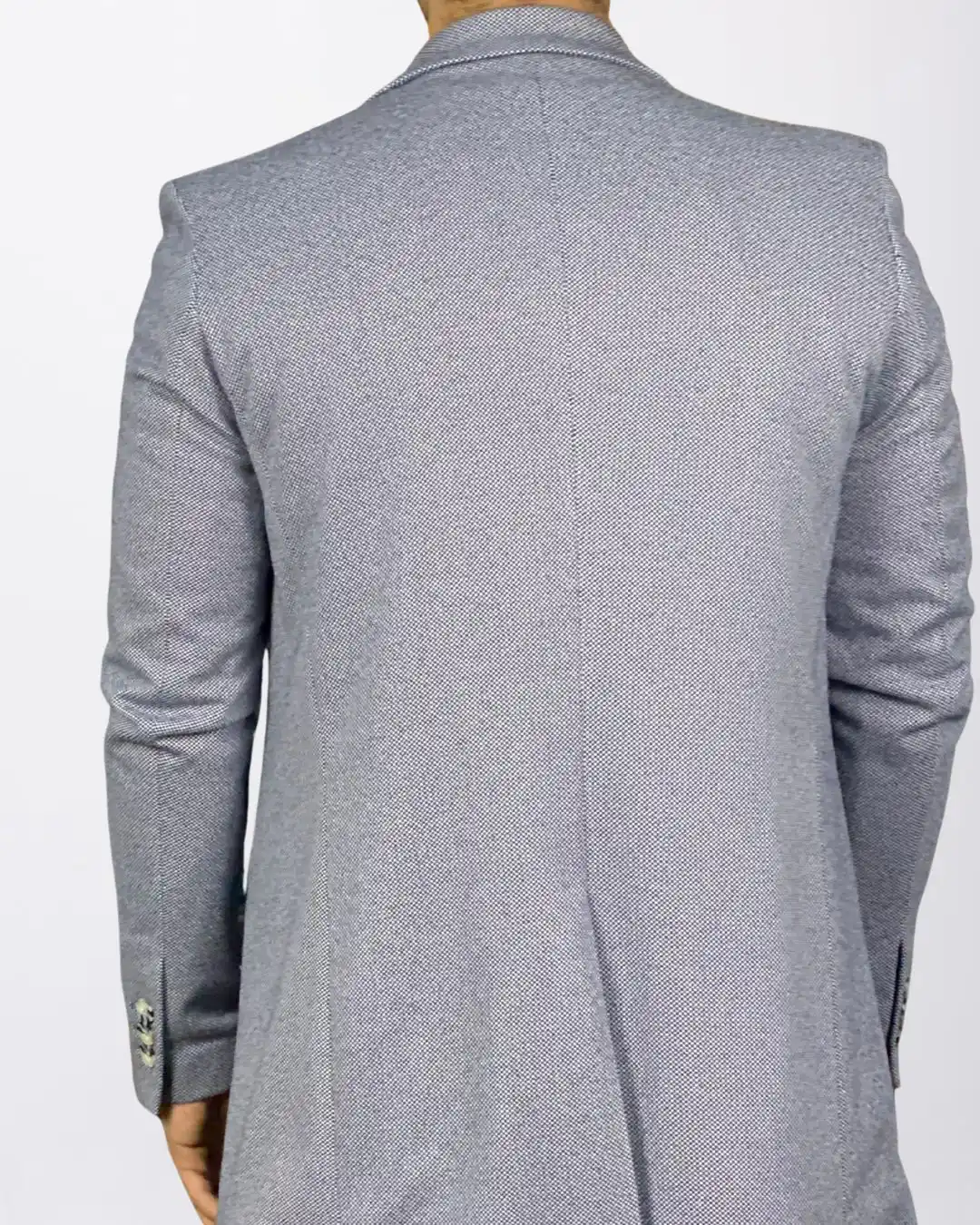 الخياطة والتشطيب